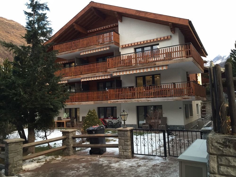 Haus Andorra Zermatt Exterior foto